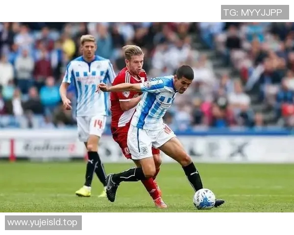 弗赖堡主场迎战因戈施塔全力争胜展现实力与决心 弗赖堡主场迎战因戈施塔全力争胜展现实力与决心