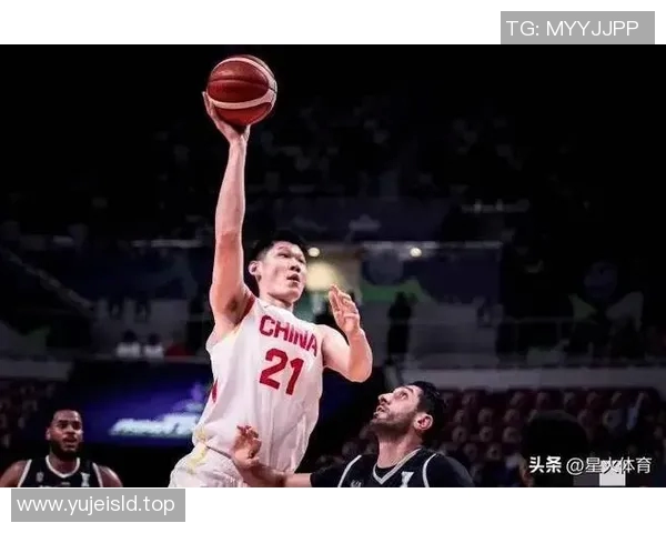 胡金秋的成长之路:从青涩少年到篮球场上的耀眼明星 胡金秋的成长之路:从青涩少年到篮球场上的耀眼明星