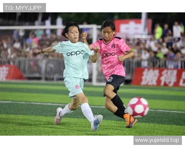 卡西亚诺的传奇人生与足球梦想的追逐之路